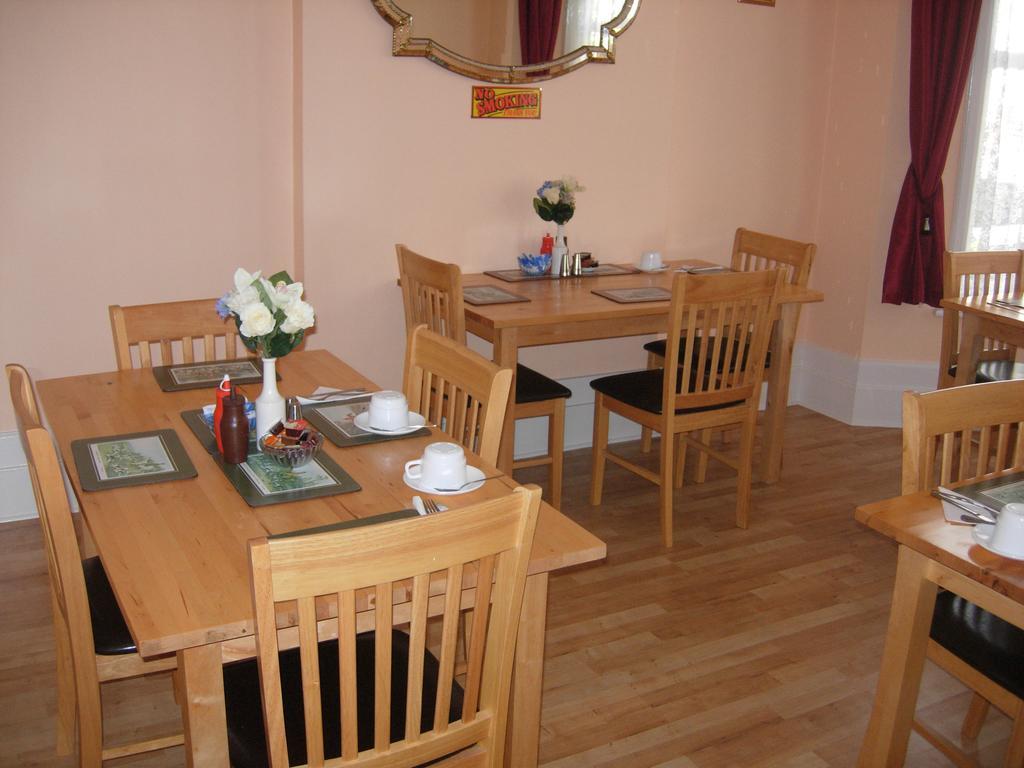 Longfield Guest House Dover Eksteriør bilde